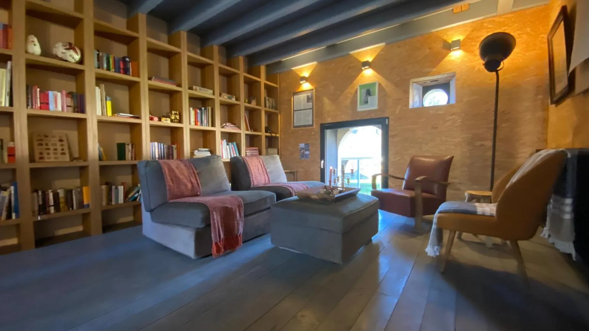 Un Der Attert - Celine\'S Loft - Luxembourg contacts